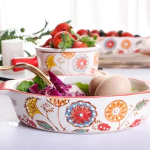 Tùy Chỉnh Cá Nhân Dễ Thương Floral Hand Painted Bếp Nướng Phụ Kiện Bộ Gốm Sứ Mỹ Bakeware Với Xử Lý