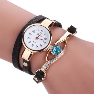 2017 Duoya Brand New Fashion Rhinestone watches women leather key pendant bracelet quartz Dress watches - Product Image 3