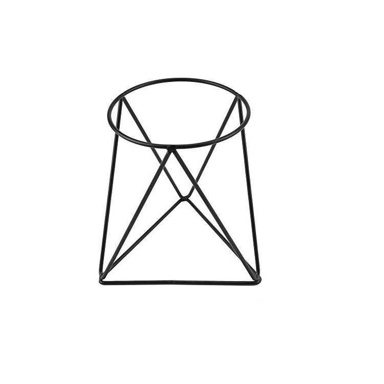 Intérieur En Métal Fil Triangle Fleur Pot Présentoir Support