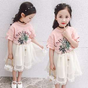 Poco <span class=keywords><strong>chica</strong></span> <span class=keywords><strong>trajes</strong></span> con 2019 verano nuevas chicas estéreo flor corto-Camiseta de manga larga falda de traje de dos piezas - Product Image 1