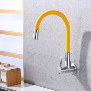 <span class=keywords><strong>Rubinetto</strong></span> da cucina ad acqua fredda singola di alta qualità <span class=keywords><strong>a</strong></span> parete nero 304 acciaio inossidabile tubo universale lavello adattamento - Product Image 3