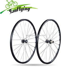 27.5er 29er <span class=keywords><strong>vtt</strong></span> roues à dégagement rapide et <span class=keywords><strong>axe</strong></span> <span class=keywords><strong>traversant</strong></span> échangé <span class=keywords><strong>vtt</strong></span> alliage roues - Product Image 2