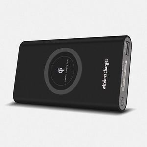 Ricarica veloce con CE FCC ROHS tipo-c triplo <span class=keywords><strong>Powerbank</strong></span> <span class=keywords><strong>Wireless</strong></span> 10000mah Power bank - Product Image 2