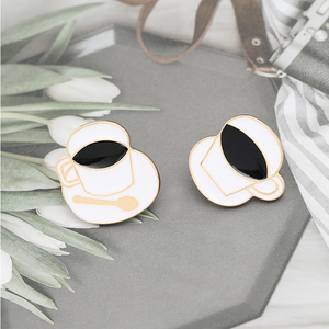De metal barato de alta calidad Blanco taza placa botón broche esmalte café pin de solapa - Product Image 4