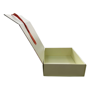 CMYK Impression Logo Personnalisé Bain <span class=keywords><strong>Bombe</strong></span> Emballage Boîtes Pliables Avec Fermeture À Ruban - Product Image 3