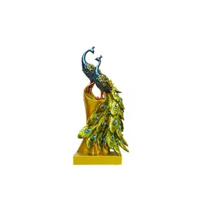 Exotic Resin Peacock Ornament Figurine Statue Resin Craft Wedding Home Decoration Resin Gift