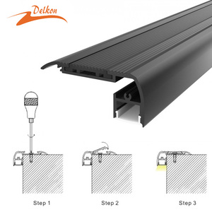 Delkon 65*28มม. ขั้นตอน/บันไดจมูกไฟ LED แถบฮีทซิงค์อัดขึ้นรูป LED บันไดอลูมิเนียมรายละเอียด - Product Image 1