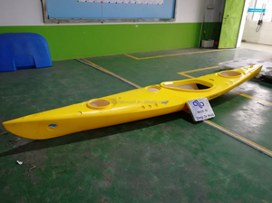 주문을 받아서 만들어진 LLDPE 플라스틱 큰 rotomolded 구조 플라스틱 배 형 카누 회전 형 - Product Image 6