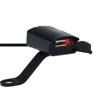 อุปกรณ์เสริมล็อคกระจกรถจักรยานยนต์ Usb ชาร์จโทรศัพท์มือถือ12โวลต์รถมอเตอร์ไซด์ขี่จักรยาน USB ชาร์จโทรศัพท์ - Product Image 1
