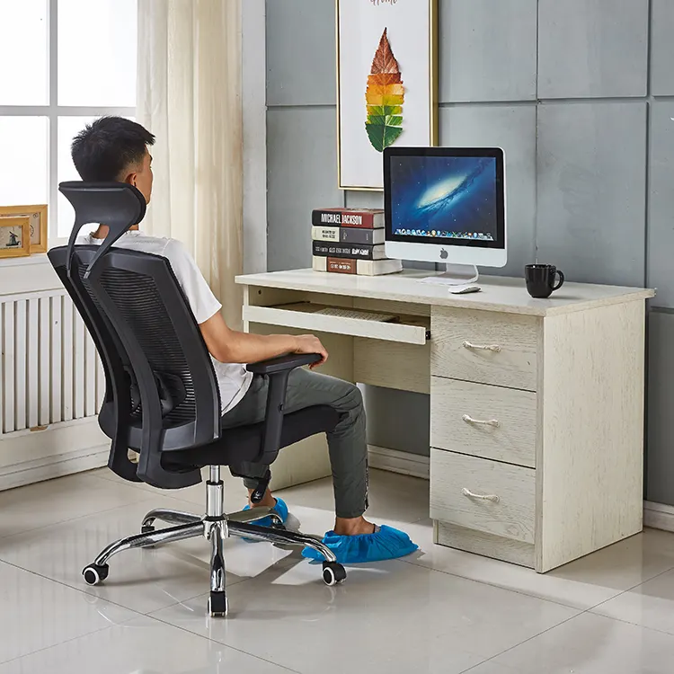 Pas cher ergonomique exécutif classique tournant maille bureau chaise d'ordinateur avec appui-tête rembourré réglable bras