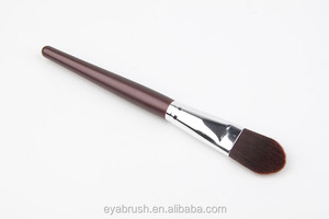 Venta caliente <span class=keywords><strong>maquillaje</strong></span> facial cepillo <span class=keywords><strong>de</strong></span> <span class=keywords><strong>base</strong></span> <span class=keywords><strong>de</strong></span> <span class=keywords><strong>maquillaje</strong></span> cepillo - Product Image 2