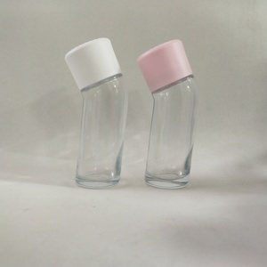 Empty 2oz clear Glass <strong>Spice</strong> <strong>Jar</strong> with Plastic Flip Lid - Product Image 4