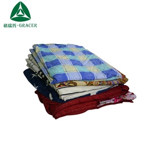 Vender ropa usada a granel <span class=keywords><strong>de</strong></span> <span class=keywords><strong>segunda</strong></span> <span class=keywords><strong>mano</strong></span> barato hoja <span class=keywords><strong>de</strong></span> cama cubierta <span class=keywords><strong>de</strong></span> cama - Product Image 2