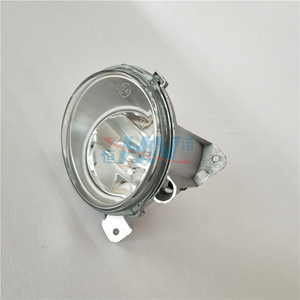 Accesorios <span class=keywords><strong>de</strong></span> camiones y piezas <span class=keywords><strong>de</strong></span> alto brillo blanco cálido camión <span class=keywords><strong>de</strong></span> la lámpara <span class=keywords><strong>de</strong></span> la niebla para scania 1446356/1852573 - Product Image 3