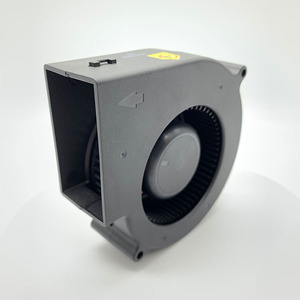 พัดลมเป่าไฟฟ้ากระแสตรง12V ขนาด97x97x33มม. ประสิทธิภาพการไหลของอากาศที่รุนแรง - Product Image 2