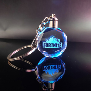 Venta caliente <span class=keywords><strong>Fortnite</strong></span> Octágono siete color opcional <span class=keywords><strong>de</strong></span> luz LED llavero <span class=keywords><strong>de</strong></span> cristal para regalo <span class=keywords><strong>Regalos</strong></span> - Product Image 1