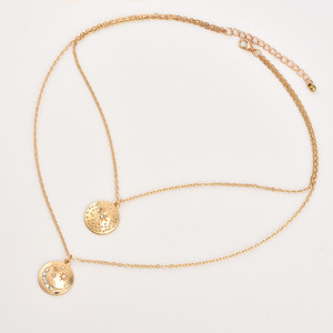 <span class=keywords><strong>Collana</strong></span> Artilady con Ciondolo a Croce e Moneta, Charm Placcato Oro, <span class=keywords><strong>Collana</strong></span> a <span class=keywords><strong>Mezzaluna</strong></span> per Donne e Ragazze - Product Image 4