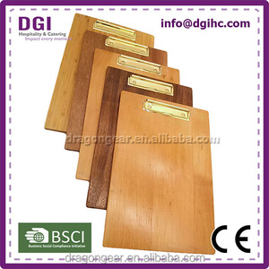 planche de bois pas cher 4 trous en métal clip équipement de <span class=keywords><strong>restaurant</strong></span> en bois menu titulaire conseils pour le monde entier - Product Image 4