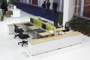 Muebles de oficina de alta calidad precio de fábrica personalizada elegante <span class=keywords><strong>abierto</strong></span> 4 asientos estación - Product Image 2
