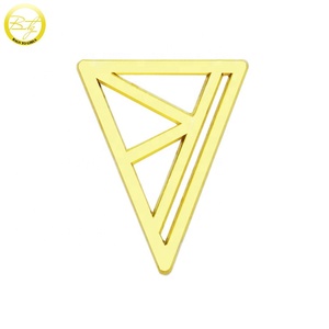 Etiqueta pequena oca acessórios de banho em forma de triângulo, etiqueta do sutiã de <span class=keywords><strong>metal</strong></span> dourado para decoração - Product Image 3