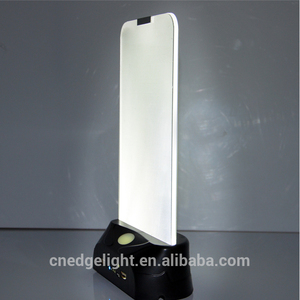Led de mesa de pie menú Caja de luz con cargador inalámbrico para <span class=keywords><strong>restaurante</strong></span> y <span class=keywords><strong>Hotel</strong></span> de <span class=keywords><strong>la</strong></span> <span class=keywords><strong>venta</strong></span> caliente - Product Image 1