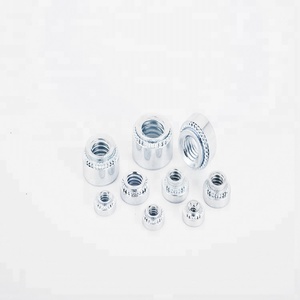 M2-<span class=keywords><strong>M10</strong></span> Grade 6.8 en acier inoxydable auto écrou à <span class=keywords><strong>sertir</strong></span> - Product Image 2