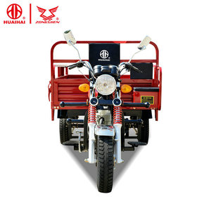 Triciclo de Carga de Tres Ruedas con Motor de Gasolina de la Marca Huaihai en Ghana - Product Image 2