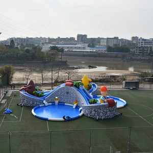 Piscine gonflable commerciale, parc aquatique géante sur le sol, en vente - Product Image 1