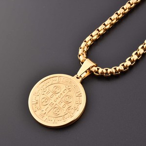 Kalung Santo Katolik Baja Antikarat, Perhiasan Liontin Medali Oval Santo Joseph