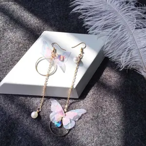 Retro Temperament Asymmetric Earring Butterfly Pearl Large Circle Chain Alloy Earrings Long Section Of The Wings Earrings
