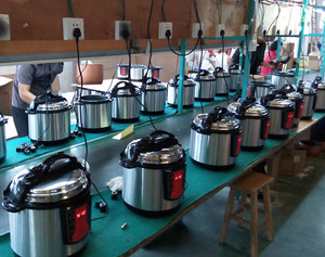 Drum Electric 1.8L <strong>Rice</strong> <strong>Cooker</strong> <strong>With</strong> <strong>Steamer</strong> - Product Image 6
