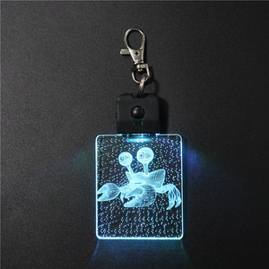 Smart black base mini <span class=keywords><strong>lampada</strong></span> led portachiavi acrilico 7 colori stampa <span class=keywords><strong>lampada</strong></span> opzionale piccolo regalo <span class=keywords><strong>per</strong></span> <span class=keywords><strong>bambini</strong></span> - Product Image 6