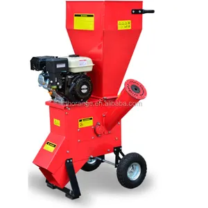 Tree branch shredder with diesel engine