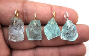 Increíble hermoso corte Natural sin tratar áspero encanto colgante hecho a mano joyería de plata genuino Azul Aguamarina piedra preciosa al por mayor - Product Image 6