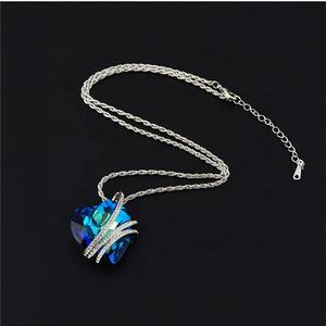 Bijoux fantaisie grand bleu pour toujours amour <span class=keywords><strong>Titanic</strong></span> coeur de l'océan <span class=keywords><strong>collier</strong></span> pendentif en cristal pour les femmes - Product Image 2