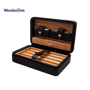 Personalizado viajero <span class=keywords><strong>de</strong></span> viaje portátil puro con humidificador <span class=keywords><strong>cortador</strong></span> <span class=keywords><strong>de</strong></span> <span class=keywords><strong>puros</strong></span> y ligero <span class=keywords><strong>de</strong></span> madera <span class=keywords><strong>de</strong></span> cedro <span class=keywords><strong>de</strong></span> bandeja - Product Image 4