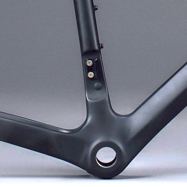 700C サイクリング カーボン フレーム 58cm DI2対応・700x42Cタイヤ用