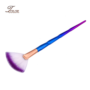 Barato al por mayor de la fábrica diamante mango desechable fan cepillo de maquillaje - Product Image 1