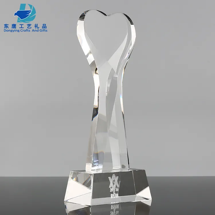 Hermosa única venta al por mayor de la fábrica óptica en forma de corazón de cristal trofeo premios