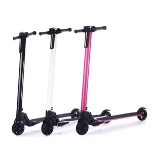 Trọng Lượng Nhẹ 5.5Inch 24V 350W Có Thể Gập Lại Electric Scooter Cho Người Lớn