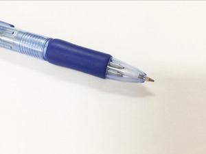 Promocional 4 plástico color <span class=keywords><strong>BIC</strong></span> bolígrafo para la escuela y <span class=keywords><strong>de</strong></span> oficina utilizado - Product Image 4