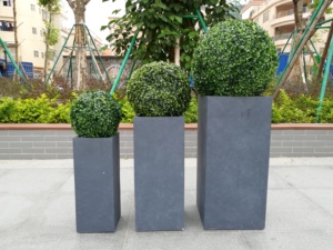 Maceta rústica de fibra de vidrio para jardín al aire libre duradera de alta resistencia fabricada en China - Product Image 2