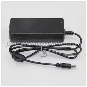 Meanwell <span class=keywords><strong>Universel</strong></span> <span class=keywords><strong>Adaptateur</strong></span> De Bureau GST60A12-P1J AC DC 12 V 5A <span class=keywords><strong>Adaptateur</strong></span> <span class=keywords><strong>secteur</strong></span> - Product Image 4