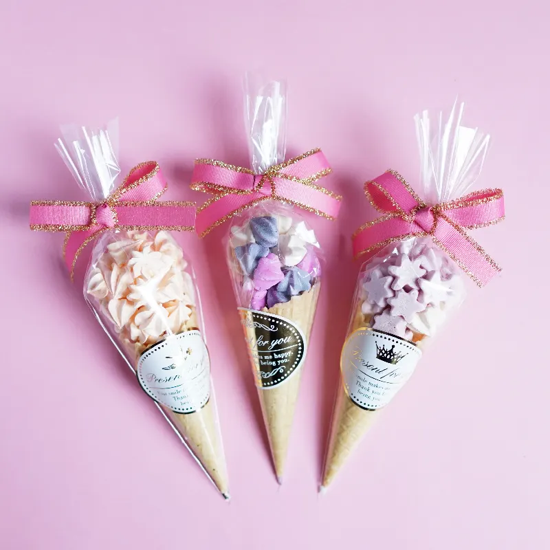 Sweets Cone Bags Cellophane Clear Cone Plastic Bags with Assorted Twist Ties for Party and Sweets