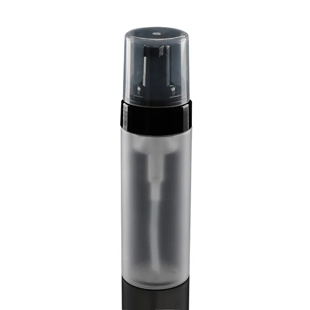 Fuyun150ml पाले सेओढ़ लिया झाग चेहरा धो मैट प्लास्टिक की बोतल कॉस्मेटिक पैकेजिंग मशीन फोम Cleanser बोतल के साथ काले फोम पंप