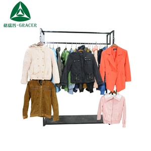 Paquete al por mayor hombres señoras chaqueta de ropa de segunda mano de pacas - Product Image 2