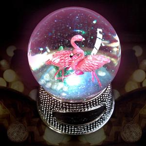 Quả Cầu Tuyết Âm Nhạc 100Mm Hồng Hạc Trang Trí Hộp Nhạc Với Đèn Led - Product Image 2