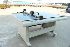 Plotter de Corte de Papel de Cama Plana de Alta Precisión y Larga Duración - Product Image 3