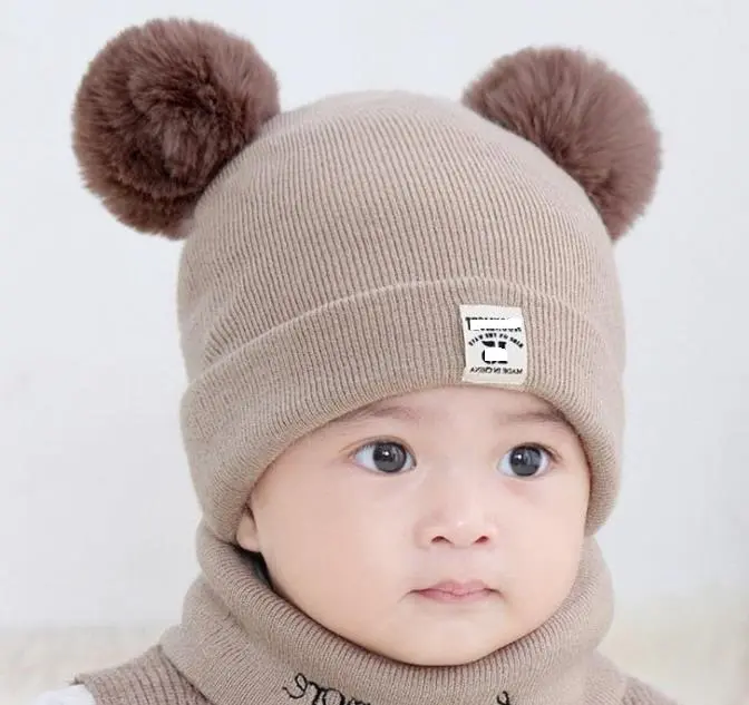 Customized factory low MOQ 2019 latest cute funny newborn baby fur ball beanie hat