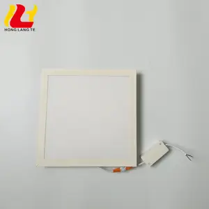 2023 nuevo diseño personalizado 30X30CM 24W AC165-265V 2 años de garantía 50000 horas de por vida Oficina Batten Techo LED Panel de pared Lámpara